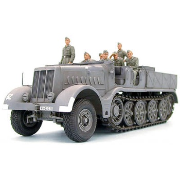 1/35 TAMIYA German 18T Heavy Half Track - "Famo"