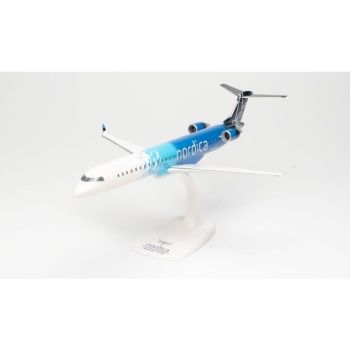 1/100 Nordica CRJ-900  Snap-Fit Herpa