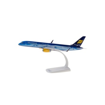 1/200 Icelandair Boeing 757-200 "80 Years of Aviation" - TF-FIR "Vatnajökull" Snap-Fit