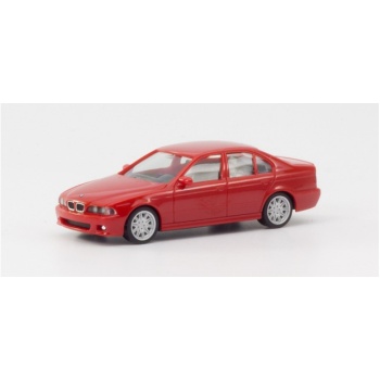 1/87 HERPA BMW M5 E39 Punane