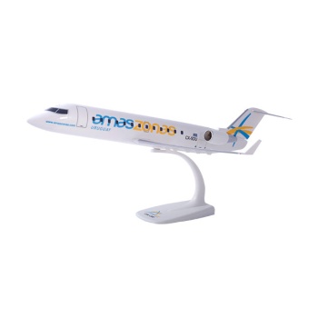 1/100 CRJ-200 Amaszonas Uruguay Snap-Fit