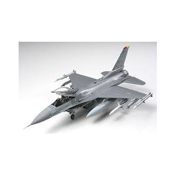 1/48 TAMIYA F-16 CJ Fighting Falcon