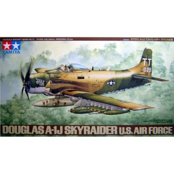 1/48 TAMIYA Douglas A-1J Skyraider