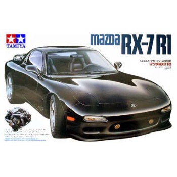 1/24 TAMIYA Mazda RX-7 R1