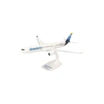 1/200 Discover Airlines Airbus A330-300 D-AIKK Snap-Fit