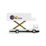 1/200 Airport Accessories "Catering vehicle" Herpa