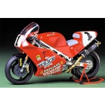 1/12 TAMIYA Ducati 888 Superbike Racer