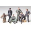 1/35 TAMIYA GERMAN TANK CREW AT REST